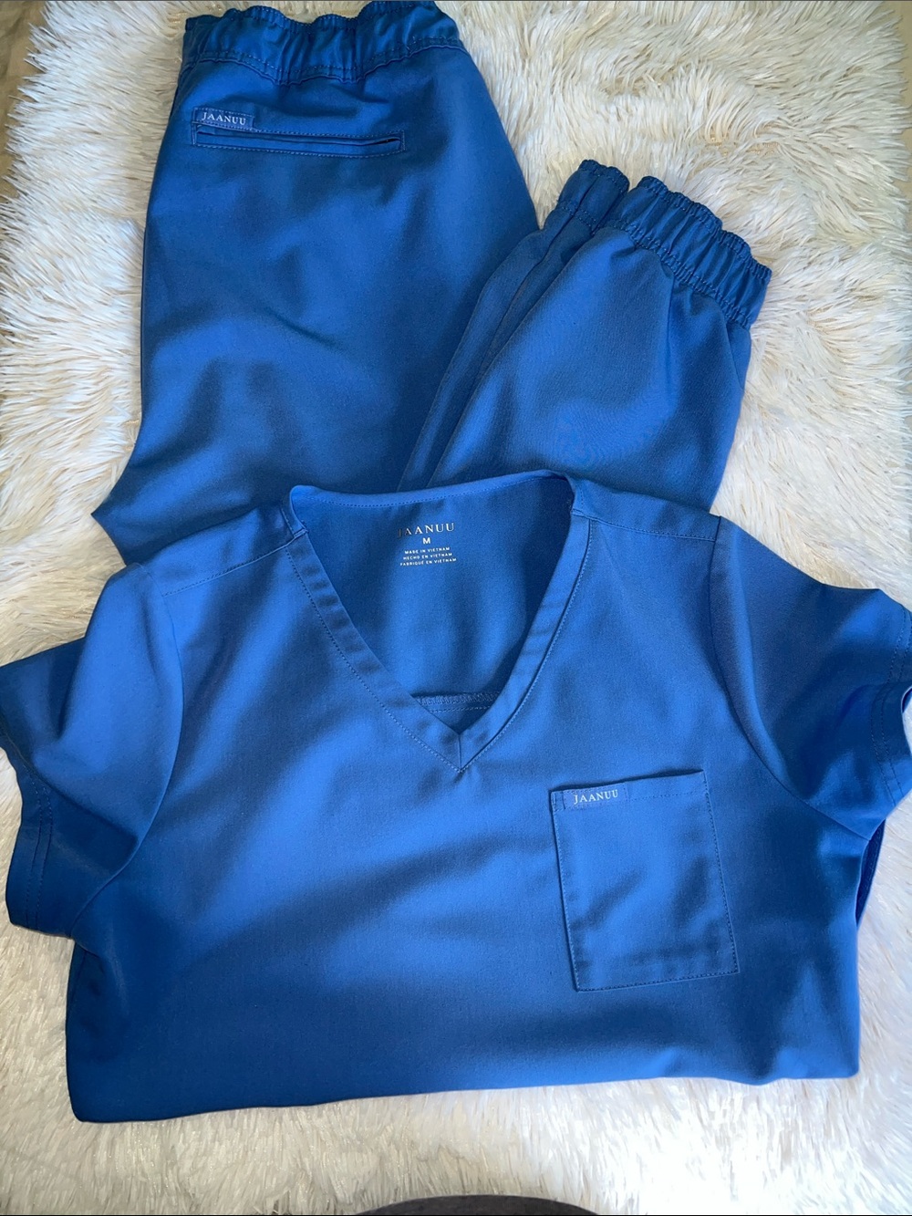 Jaanuu Women's V-Neck Scrub Set in Ceil Blue